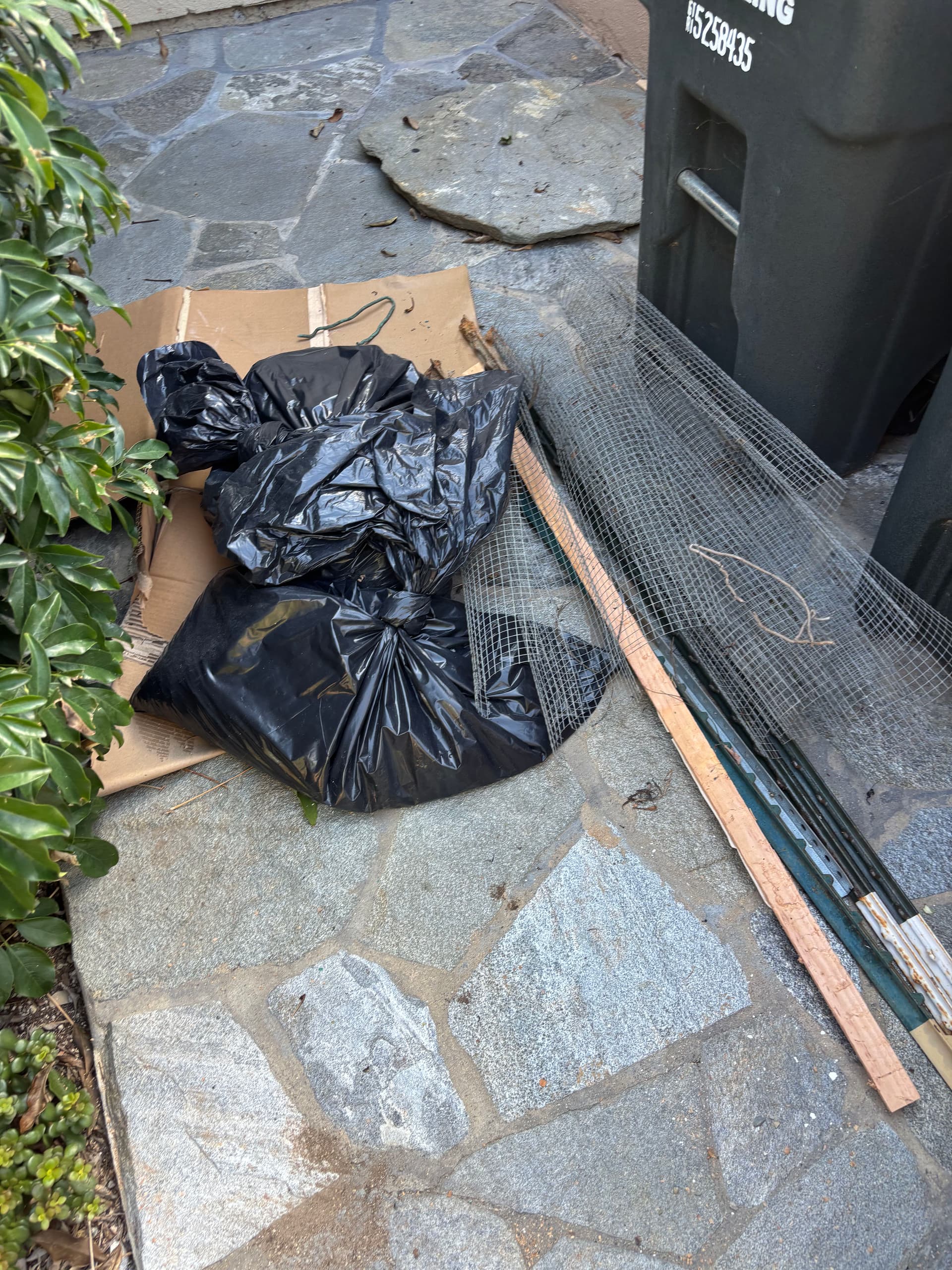 Gallery photos for Construction Site Cleanout Hauling in Laguna Beach: Image #2